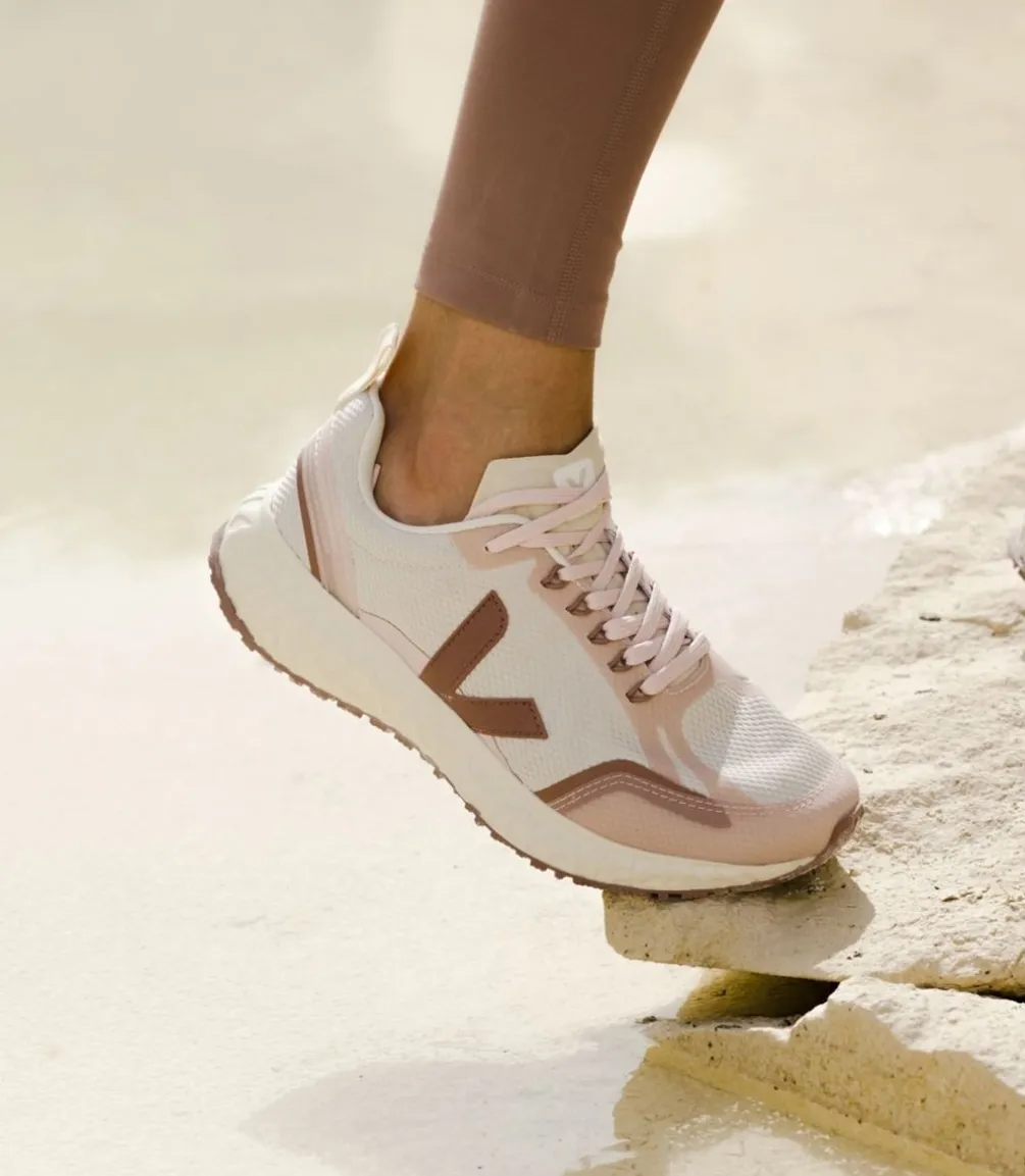 VEJA CONDOR MESH NATURAL DRIED PETAL