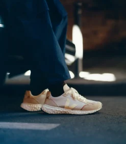 Damen VEJA CONDOR ROYALE ALVEOMESH NATURAL BUTTER