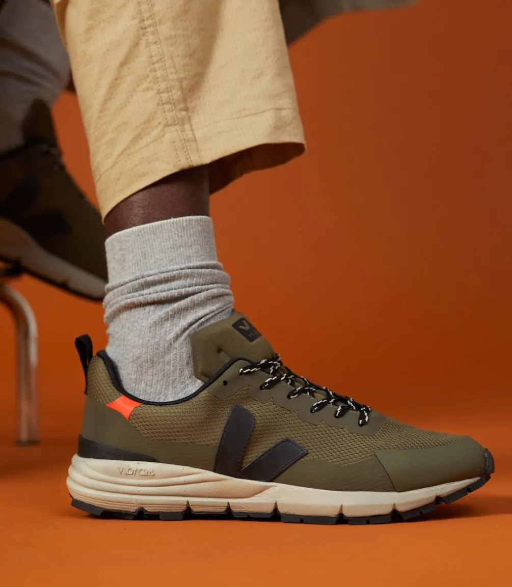 Damen VEJA DEKKAN ALVEOMESH KAKI BLACK