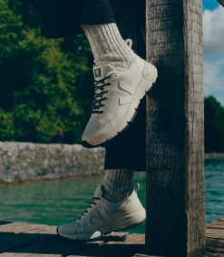 VEJA DEKKAN ALVEOMESH NATURAL WHITE