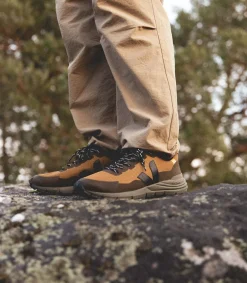 Damen VEJA DEKKAN ALVEOMESH TENT BLACK OURO