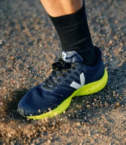 VEJA MARLIN V-KNIT ATOMO PIERRE