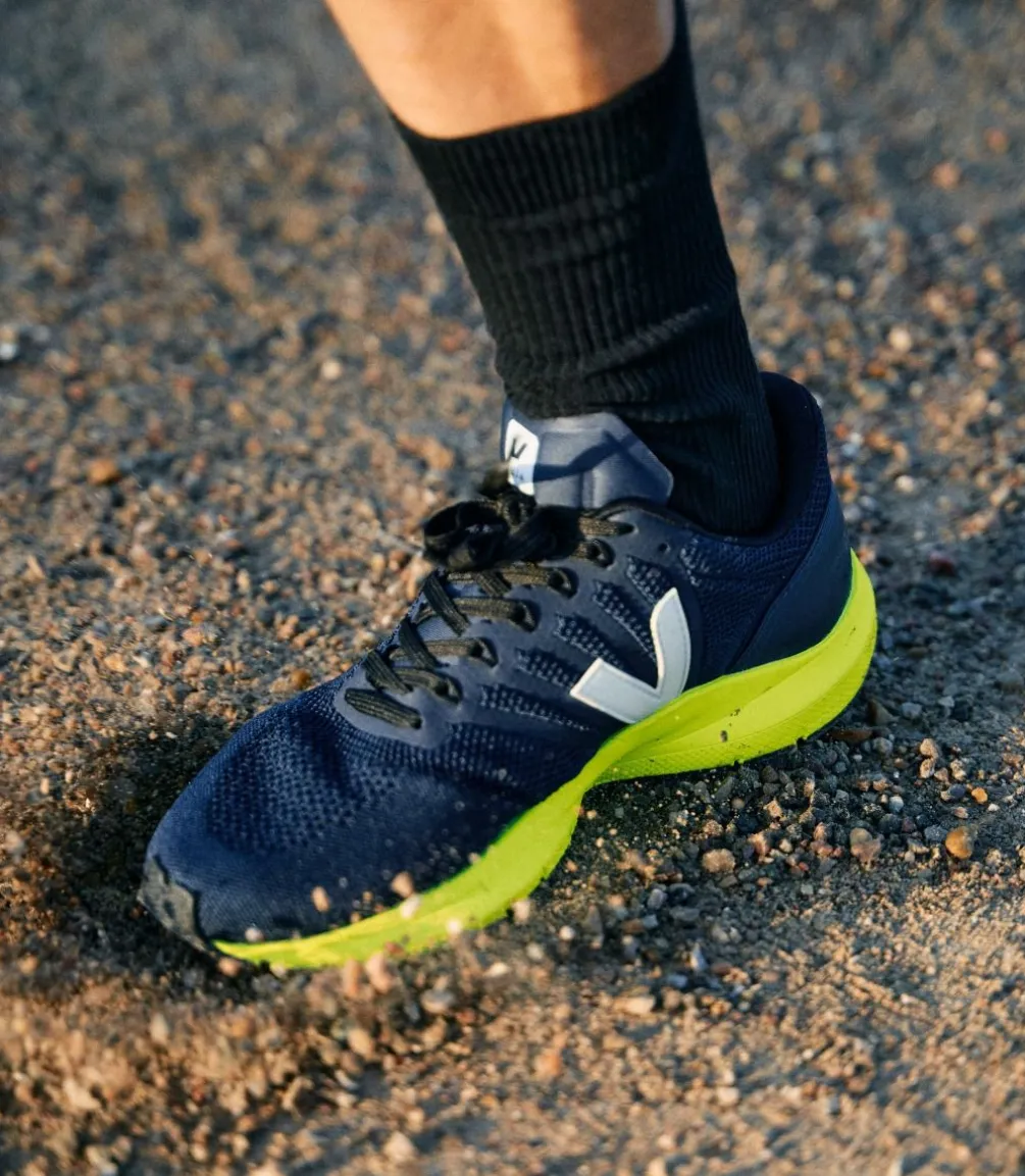 VEJA MARLIN V-KNIT ATOMO PIERRE