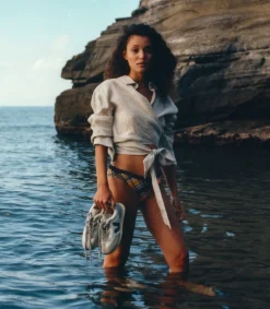 VEJA RIO BRANCO ALVEOMESH GRAVEL BRITTANY