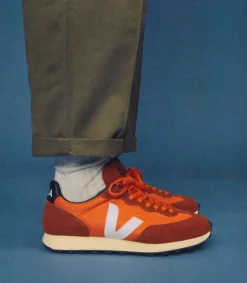 VEJA RIO BRANCO ALVEOMESH PUMPKIN WHITE