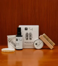 Damen VEJA SNEAKER CARE KIT X ACT OF CARING