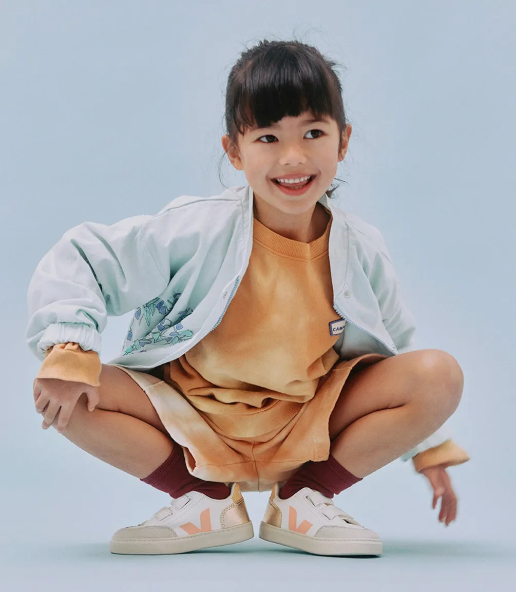 Kinder VEJA V-12 LEATHER WHITE MULTICO PLATINE