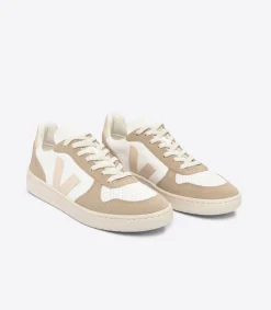 VEJA V-10 LEATHER WHITE SABLE SAHARA