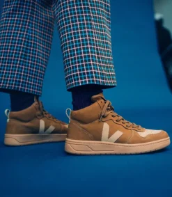 Damen VEJA V-15 NUBUCK CAMEL DESERT