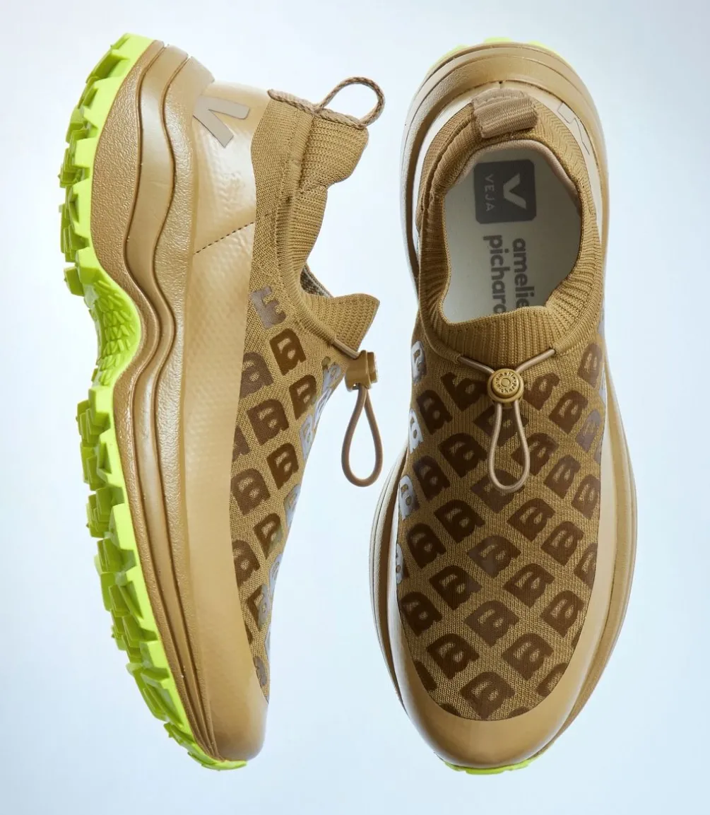 VEJA X AMELIE PICHARD BEIGE